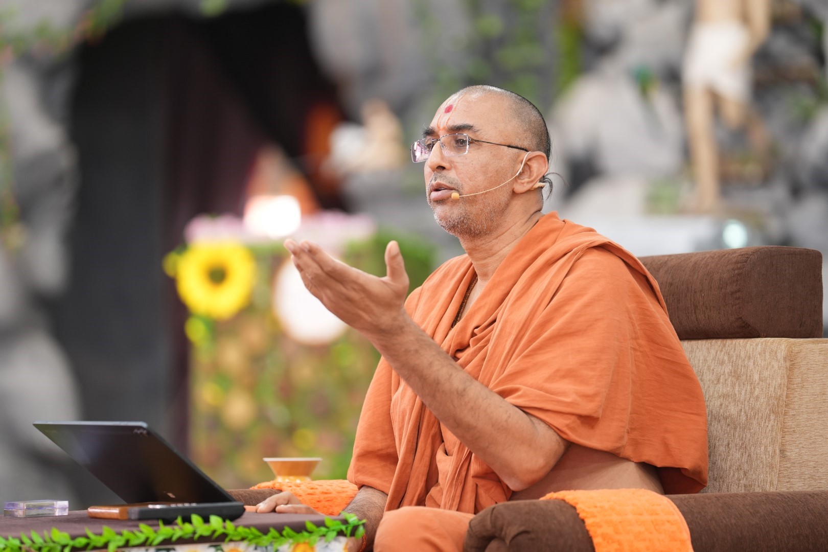 Yuva Sabha By Pu Dayalu Swami - Shibir 34